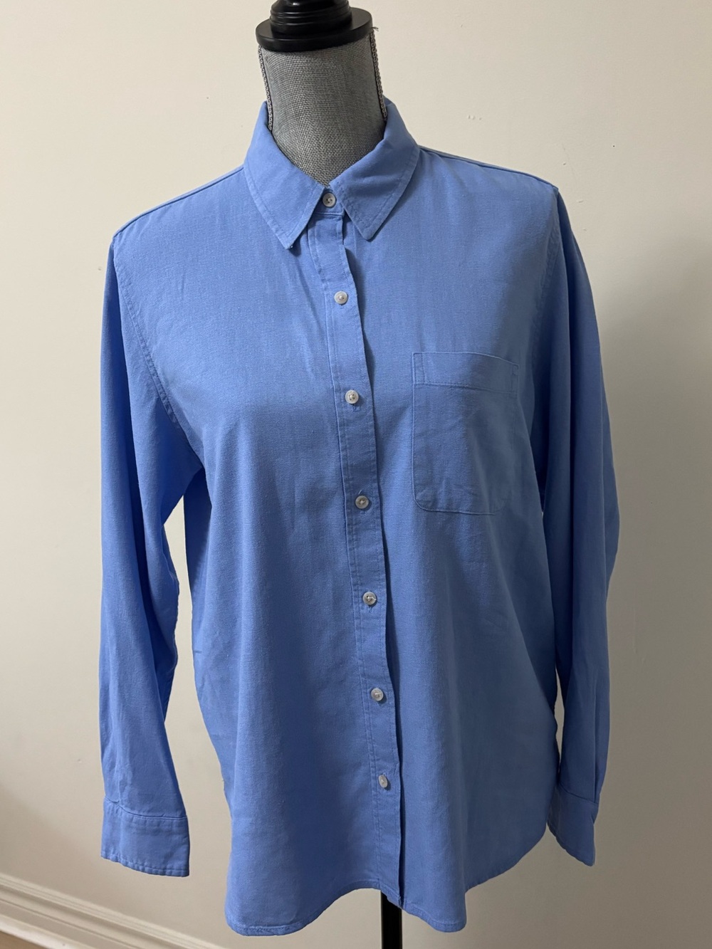 Target Universal Threads Blue Relaxed fit Button-Up Shirt